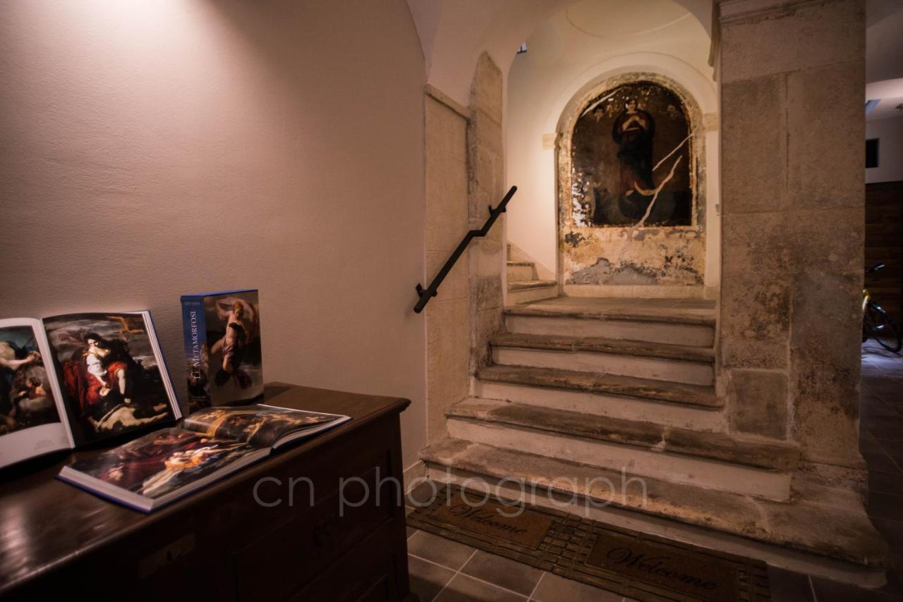 La Dimora Del Falconiere - Luxury Suites Sulmona Exterior photo